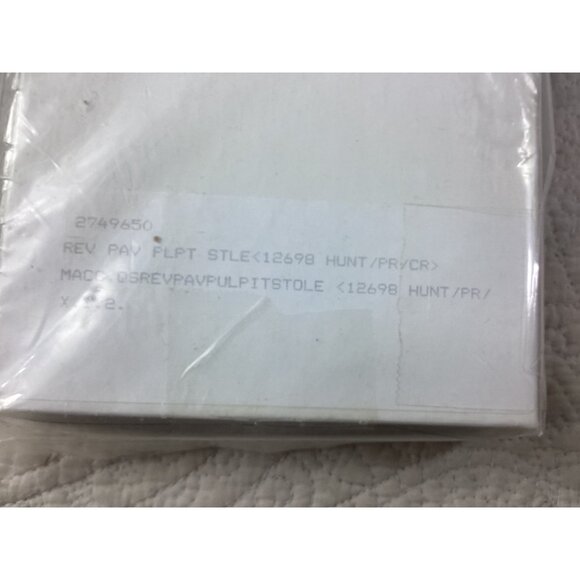 Murphy Robes Hand-Crafted Green Clergy Stole With Gold Cross Design*NEW*NIP - Picture 4 of 4